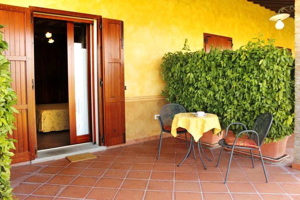Agriturismo Giuncola & Granaiolo Rispescia Bagian luar foto