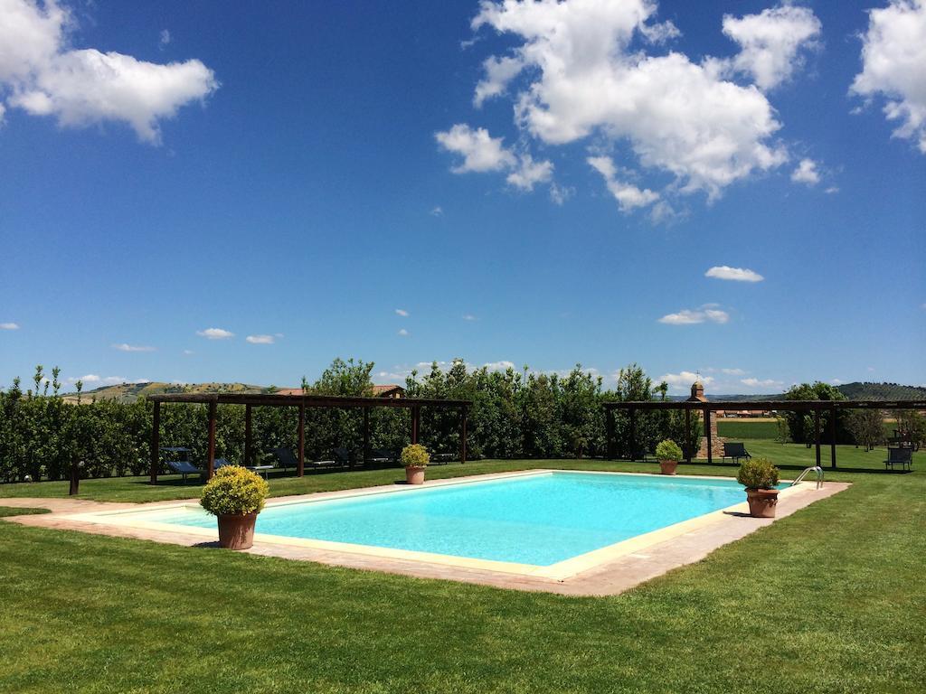 Agriturismo Giuncola & Granaiolo Rispescia Bagian luar foto