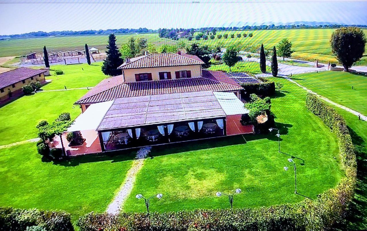 Agriturismo Giuncola & Granaiolo Rispescia Bagian luar foto